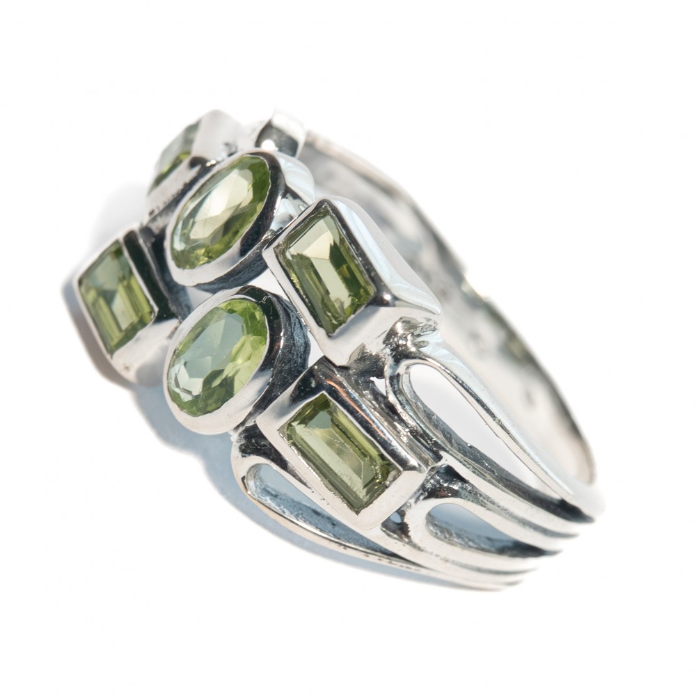 Inel Argint Peridot Elegance