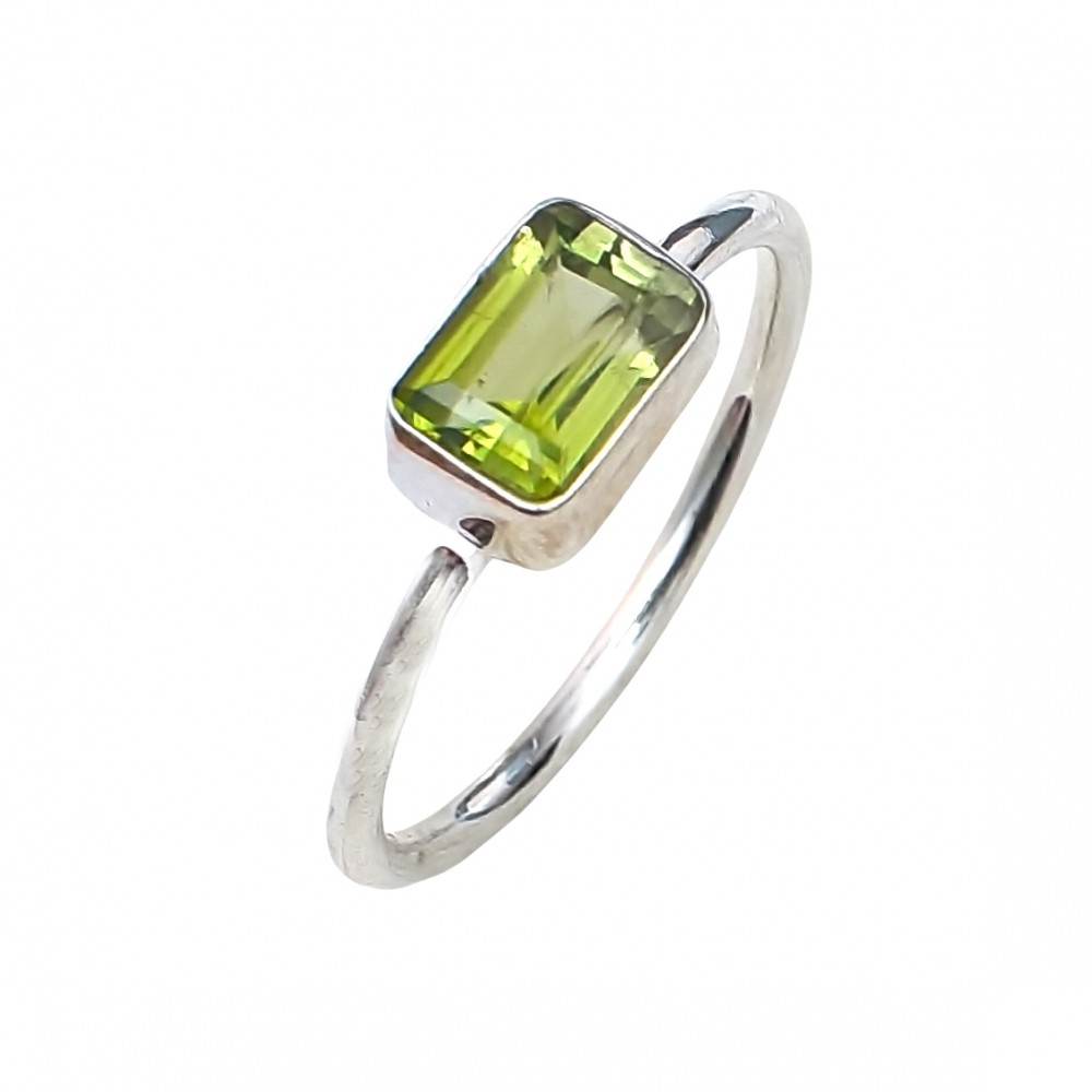 Inel Argint Peridot Simone